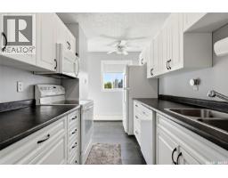 205 55 Alport Crescent, Regina, SK S4R8C6 Photo 11