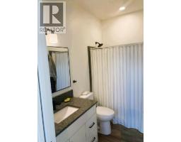 105 Pine Point, Blairmore, AB T0K0E0 Photo 10