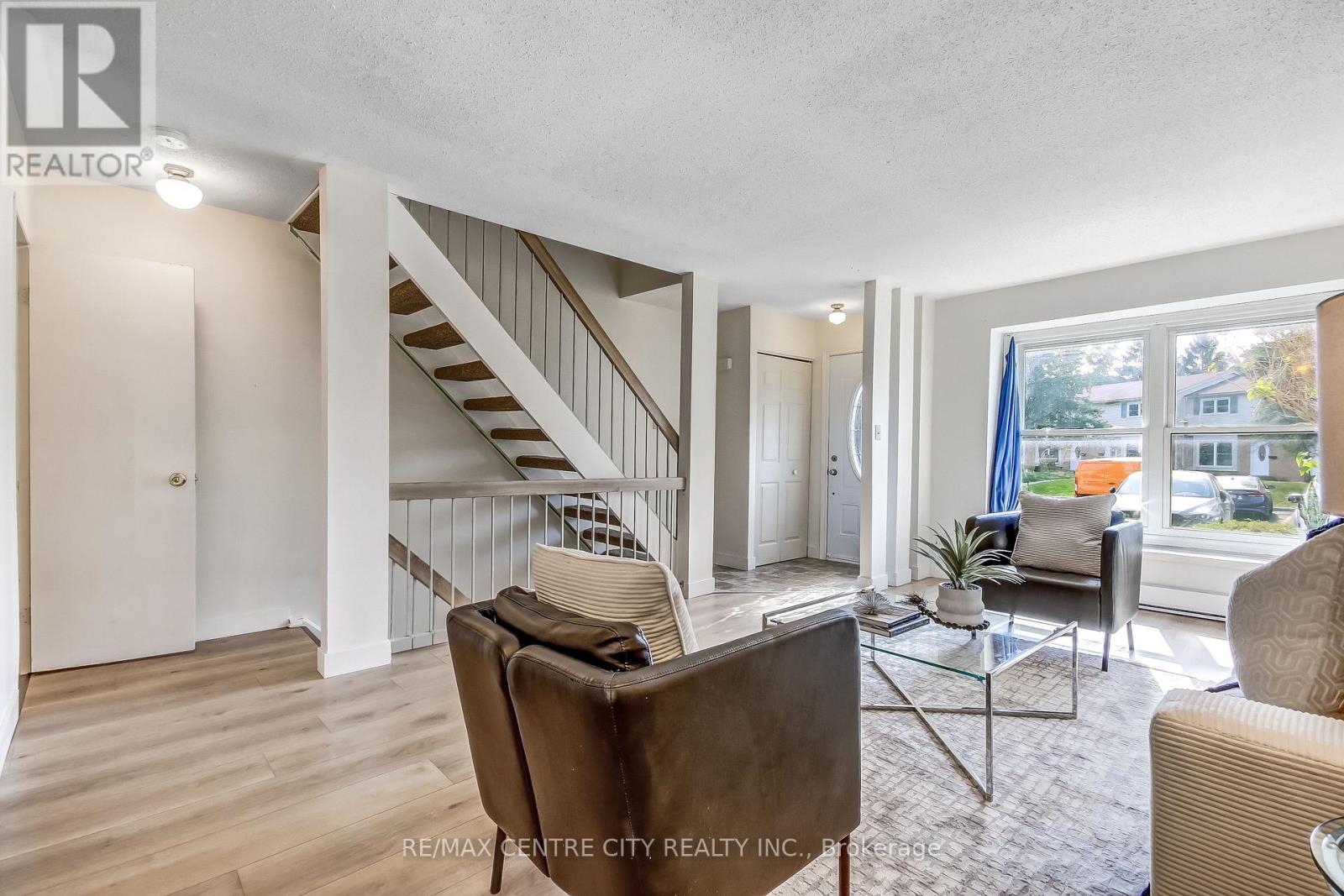 #30 101 Highview Avenue East, London South (South P), Ontario, N6C5G4, London South (South P), Ontario — photo 5 of 5