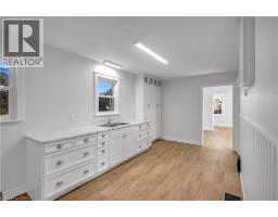 136 King Street, Delhi, ON N4B1X8 Photo 9