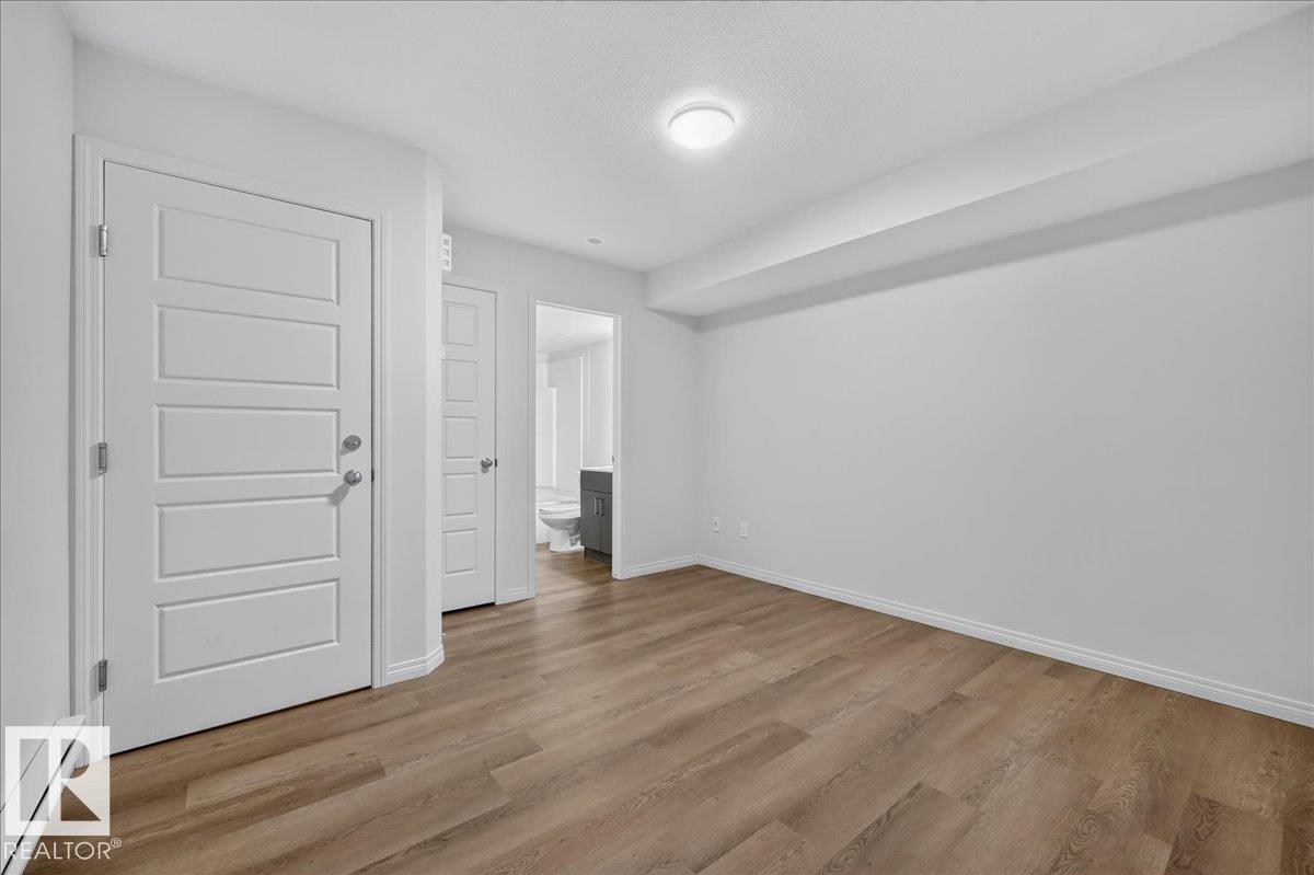 3716 42 AV, photo 39 of 57