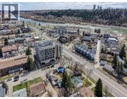 3432 3 Avenue Nw, Calgary, AB T2N0M3 Photo 46