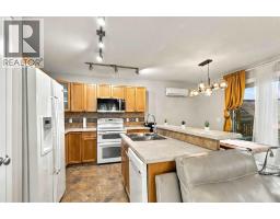 236 Paris Crescent, Fort Mcmurray, AB T9K0C9 Photo 13