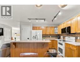 236 Paris Crescent, Fort Mcmurray, AB T9K0C9 Photo 10