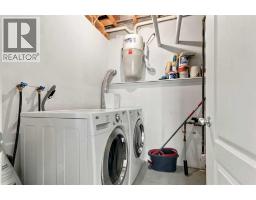 236 Paris Crescent, Fort Mcmurray, AB T9K0C9 Photo 34