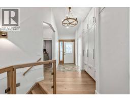 119 Citadel Meadow Close NW - photo 4