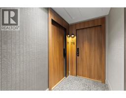 21 E Park Street E Unit# 717, Mississauga, ON L5G0C2 Photo 9