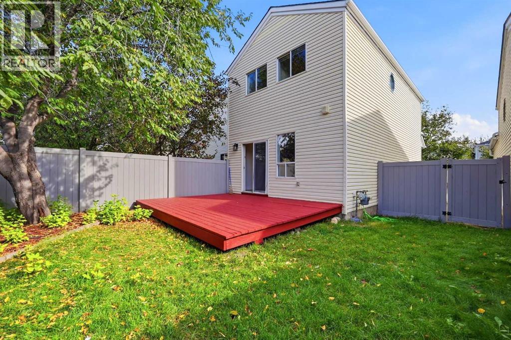 11 Coventry Lane NE, Calgary, Alberta, T3K4G4