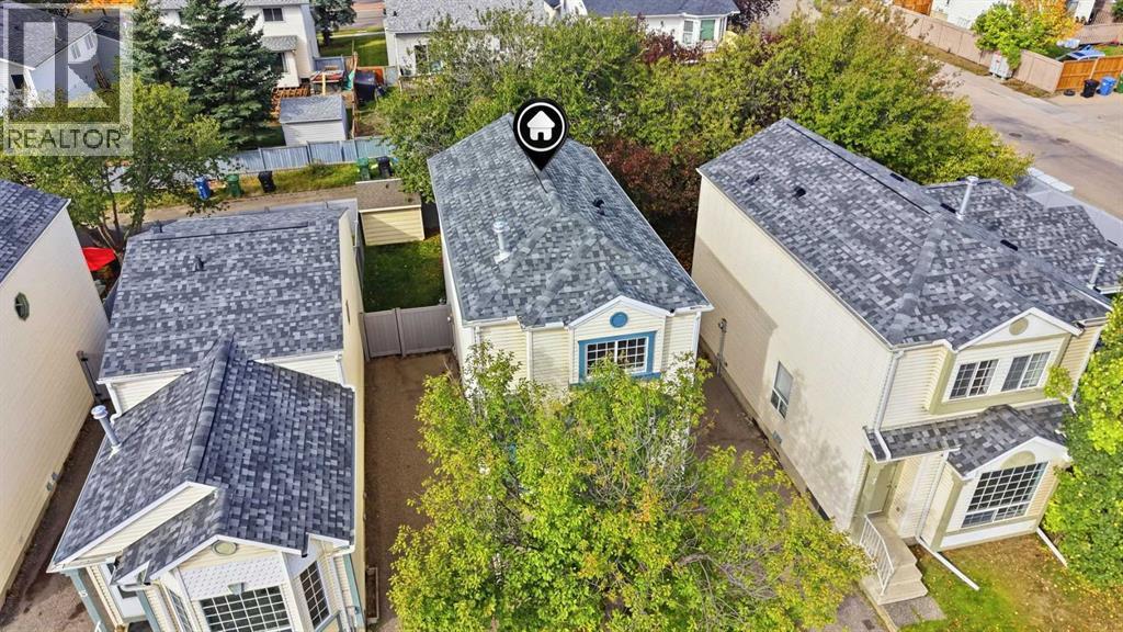 11 Coventry Lane NE - 2