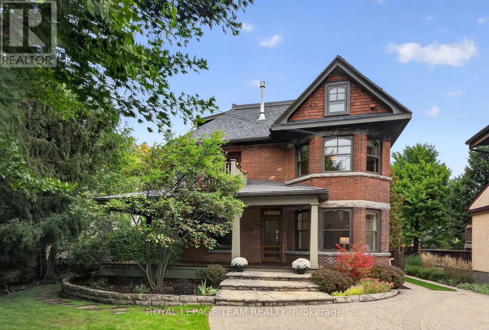 515 BROADVIEW AVENUE - 2