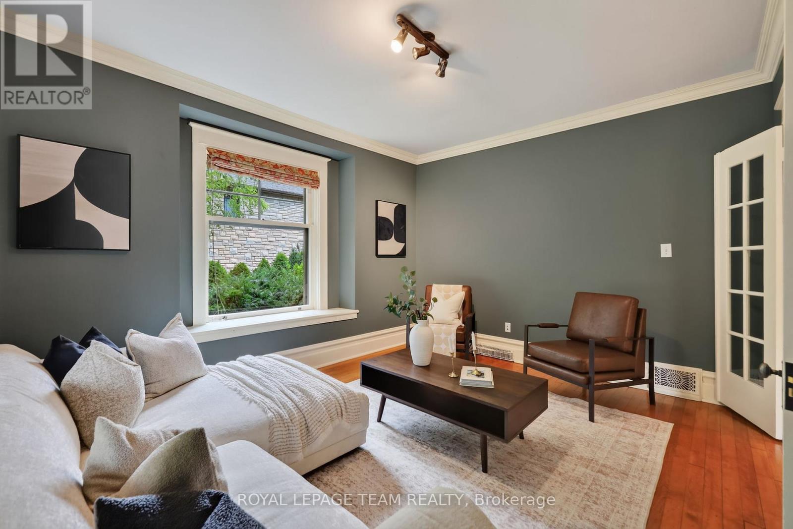 515 BROADVIEW AVENUE - Image 8