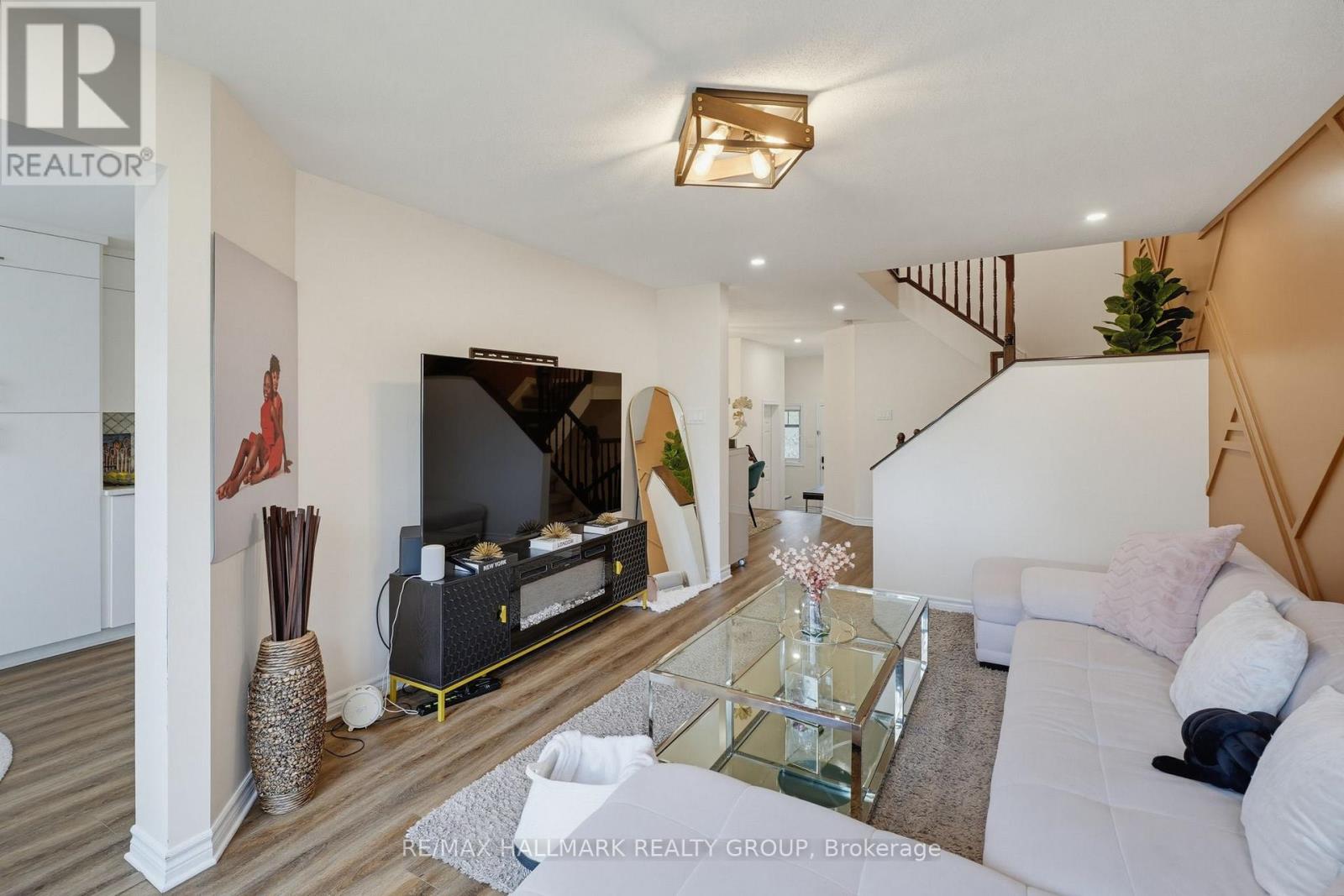 908 TORINO TERRACE - Image 7