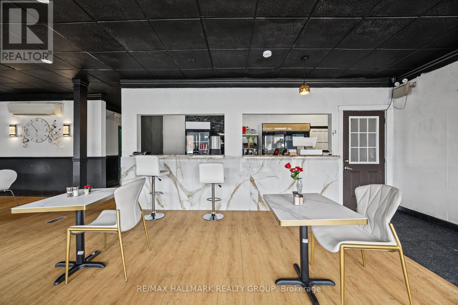 Commercial Condos for Sale in Ottawa – 2564 ST. JOSEPH BOULEVARD, Ottawa – By Peter Sagos - Image 10