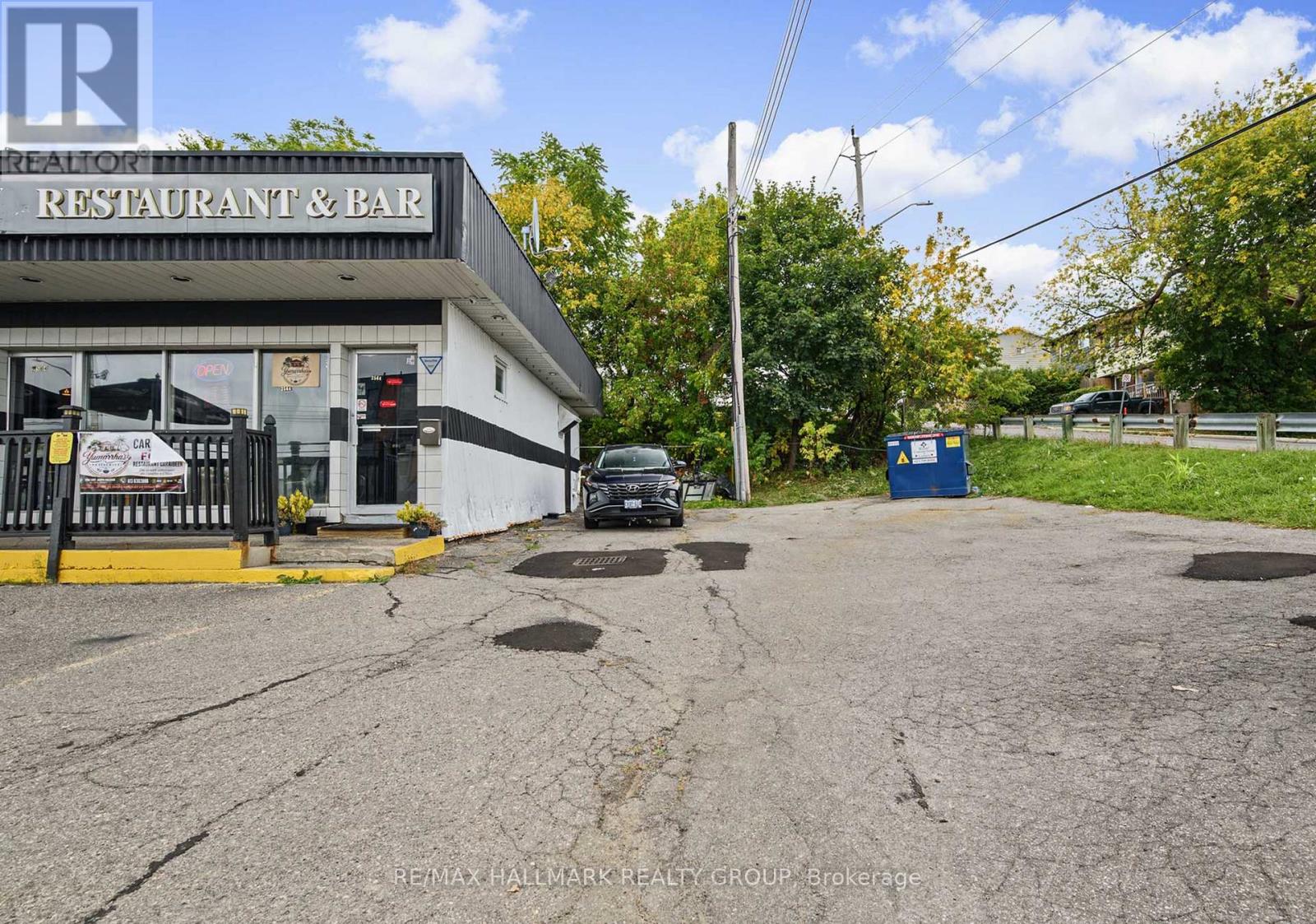 Commercial Condos for Sale in Ottawa – 2564 ST. JOSEPH BOULEVARD, Ottawa – By Peter Sagos - Image 25