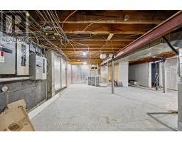 2564 St. Joseph Boulevard, Ottawa, ON K1C1G3 Photo 19