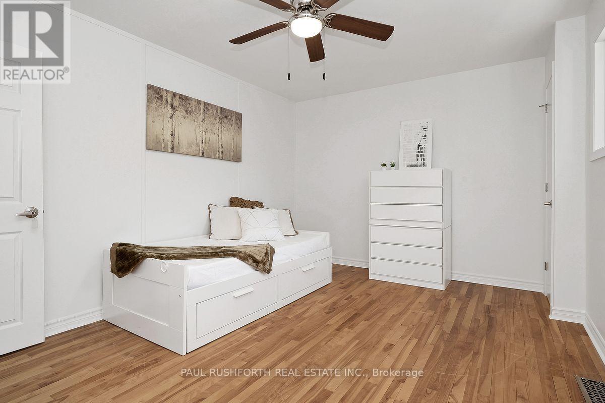 2160 LAMBETH WALK - Image 19