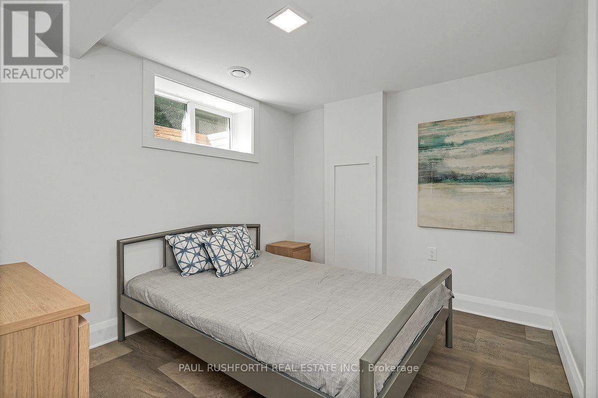 2160 LAMBETH WALK - Image 38