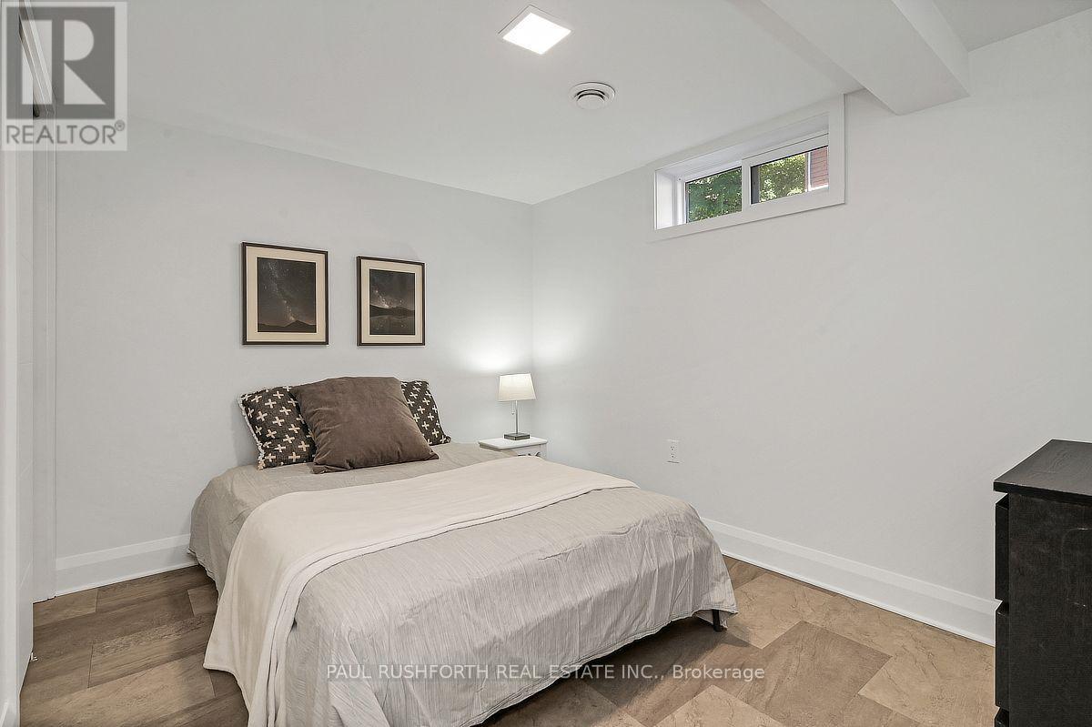2160 LAMBETH WALK - Image 39