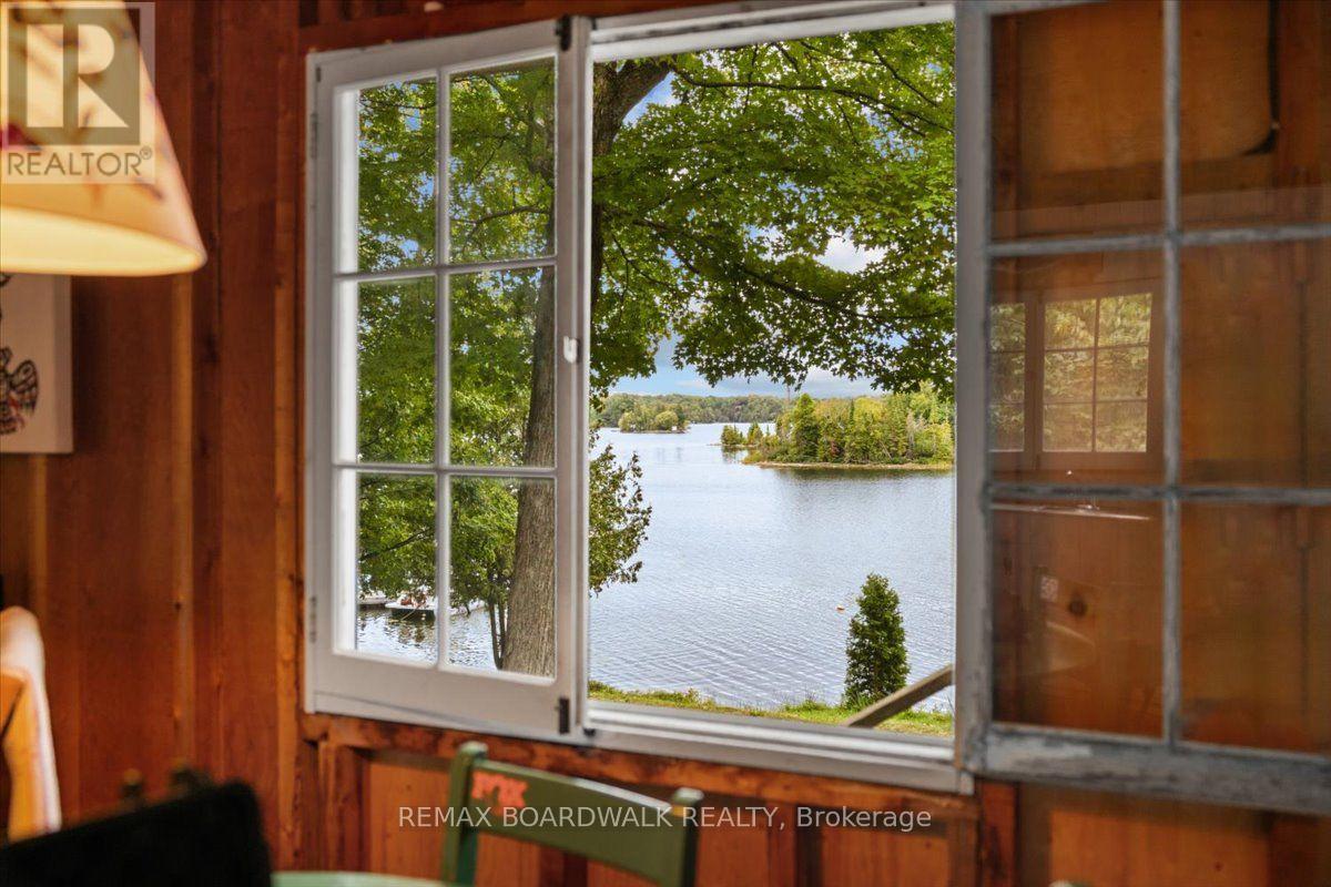 648 BELLOWS BAY POINT - Image 18