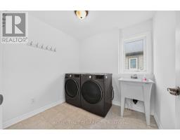 517 Foxlight Circle, Ottawa, ON K2M0L8 Photo 16