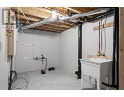 386 Walden Drive, Ottawa, ON K2K0M9 Photo 33