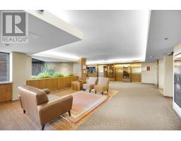 810 - 151 Bay Street, Ottawa, ON K1R7T2 Photo 24