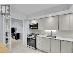 Bathroom - 810 - 151 Bay Street, Ottawa, ON K1R7T2 Photo 7