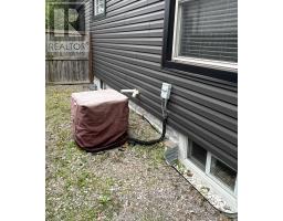 Bathroom - 305 Phipps Street S, Fort Erie, ON L2A2V7 Photo 6