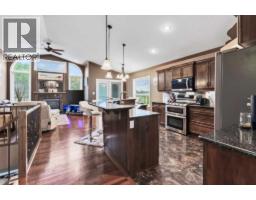 Family room - 62 Fieldstone Way, Sylvan Lake, AB T4S0C3 Photo 10