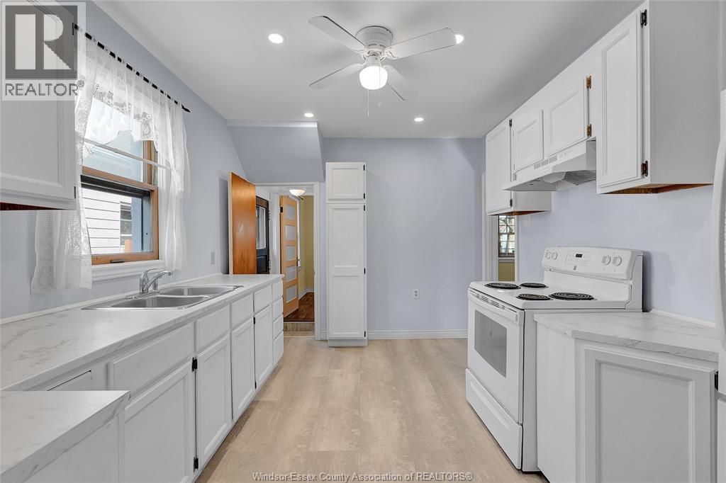 1825 WINDERMERE - Image 11