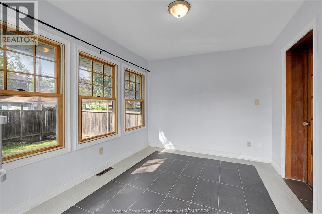1825 WINDERMERE - 15