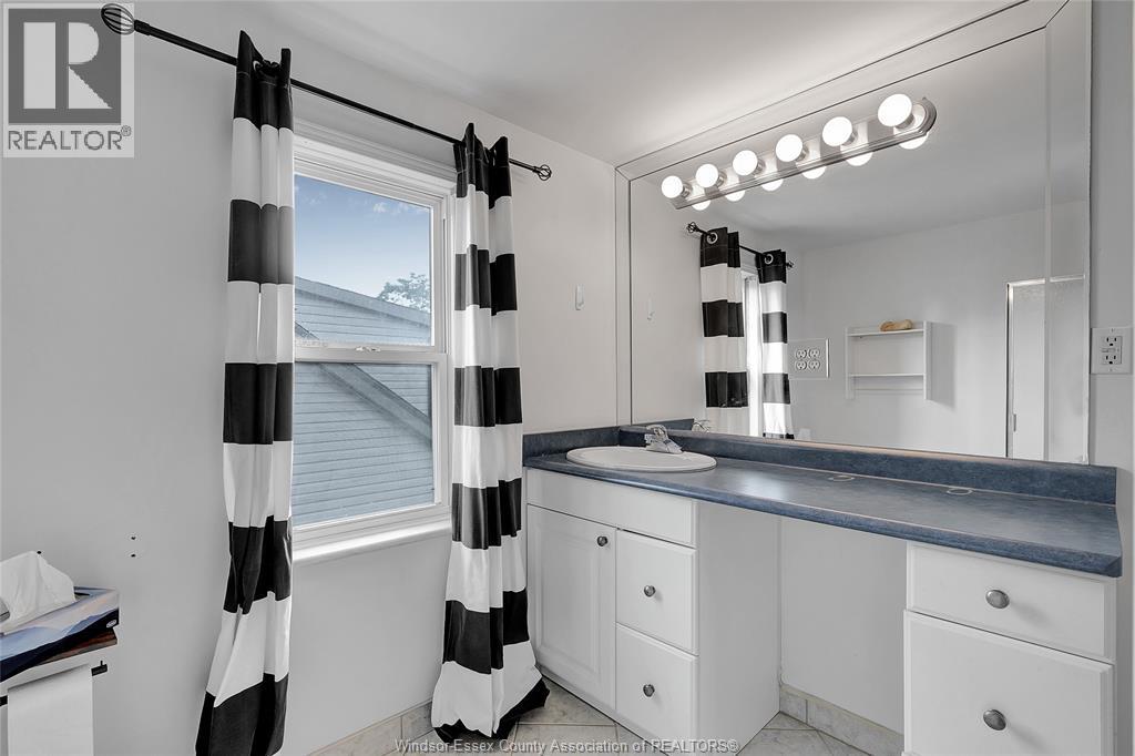 1825 WINDERMERE - 18