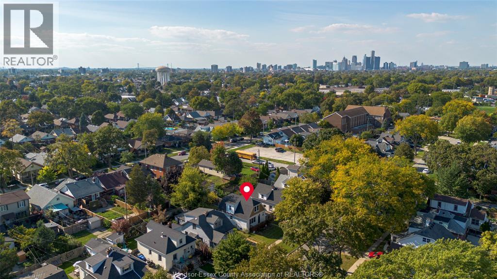 1825 WINDERMERE - Image 31