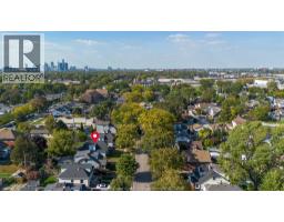 1825 Windermere, Windsor, ON N8W2S3 Photo 32