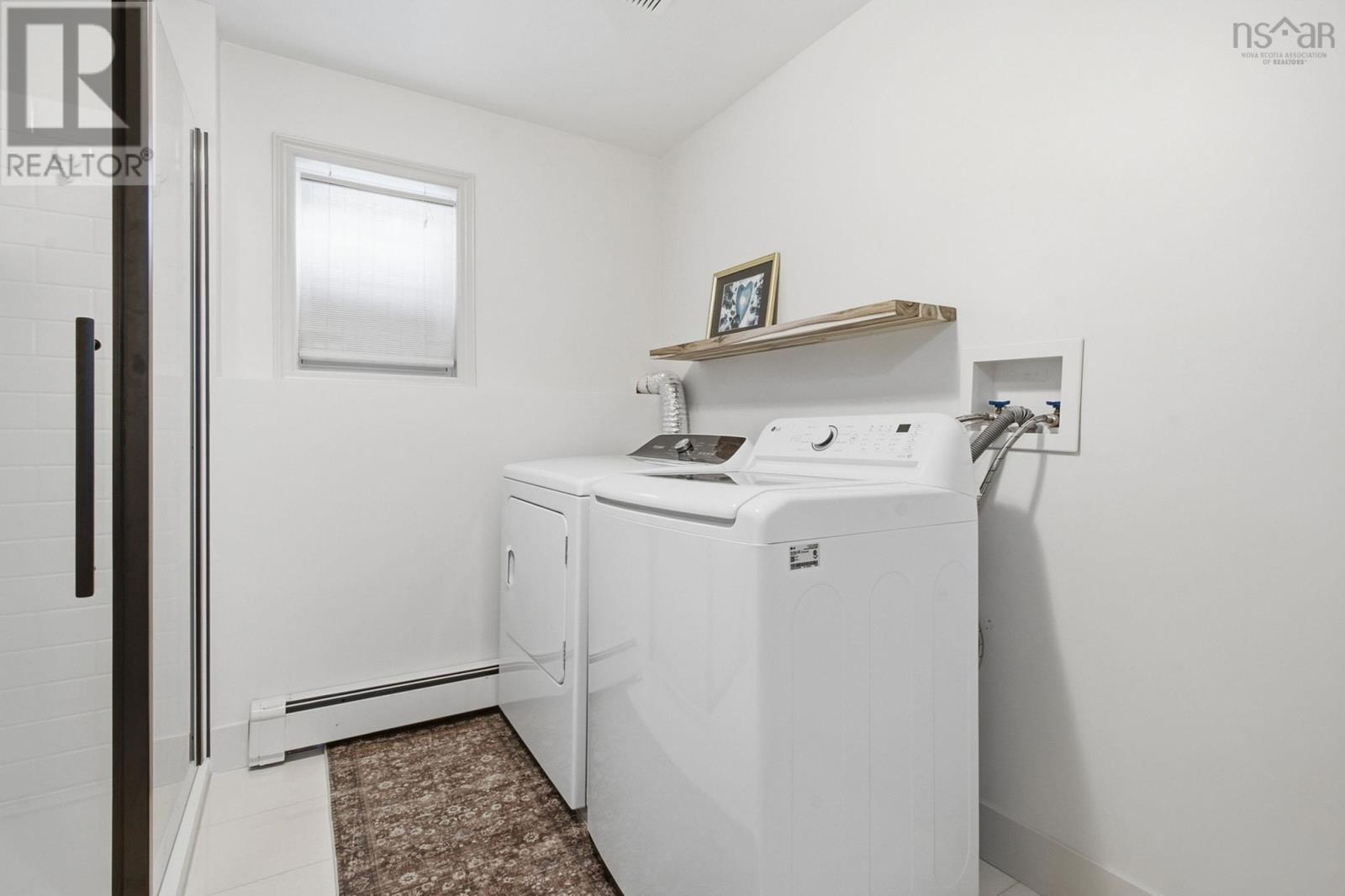 4 Alder Crescent - 28
