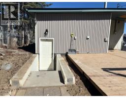 142 Meadow Drive, Hinton, AB T7V1N7 Photo 8