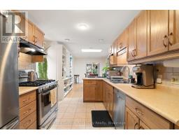 Kitchen - 98 Waterloo Avenue, Guelph, ON N1H3H8 Photo 12