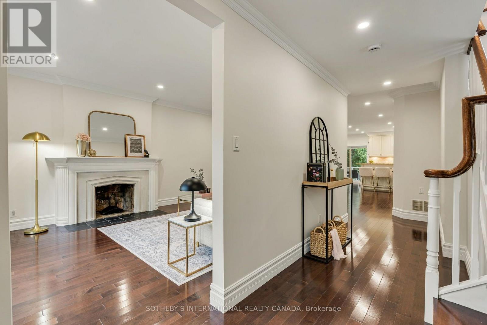 122 BRENTCLIFFE ROAD - 4