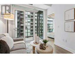 1725 - 70 Princess Street, Toronto, ON M5A0X6 Photo 22