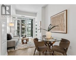 1725 - 70 Princess Street, Toronto, ON M5A0X6 Photo 9