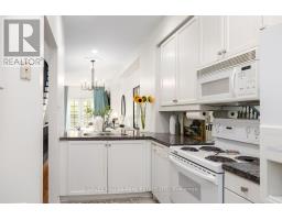 Primary Bedroom - Th 9 - 1 Baxter Street, Toronto, ON M4W3W1 Photo 7
