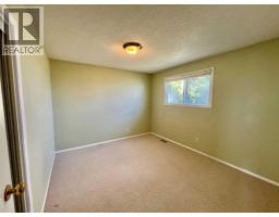 8111 94 Street, Grande Prairie, AB T8V5R4 Photo 8