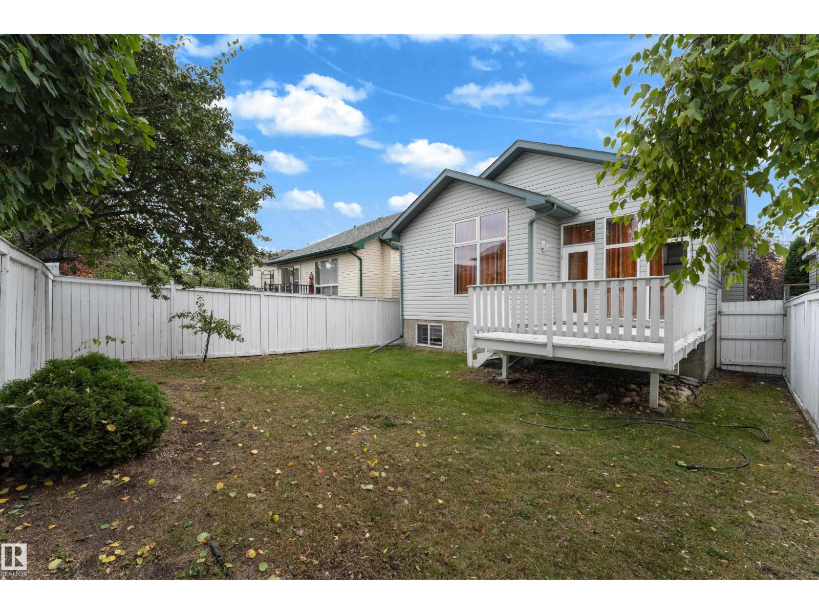2320 37a ave NW - 32