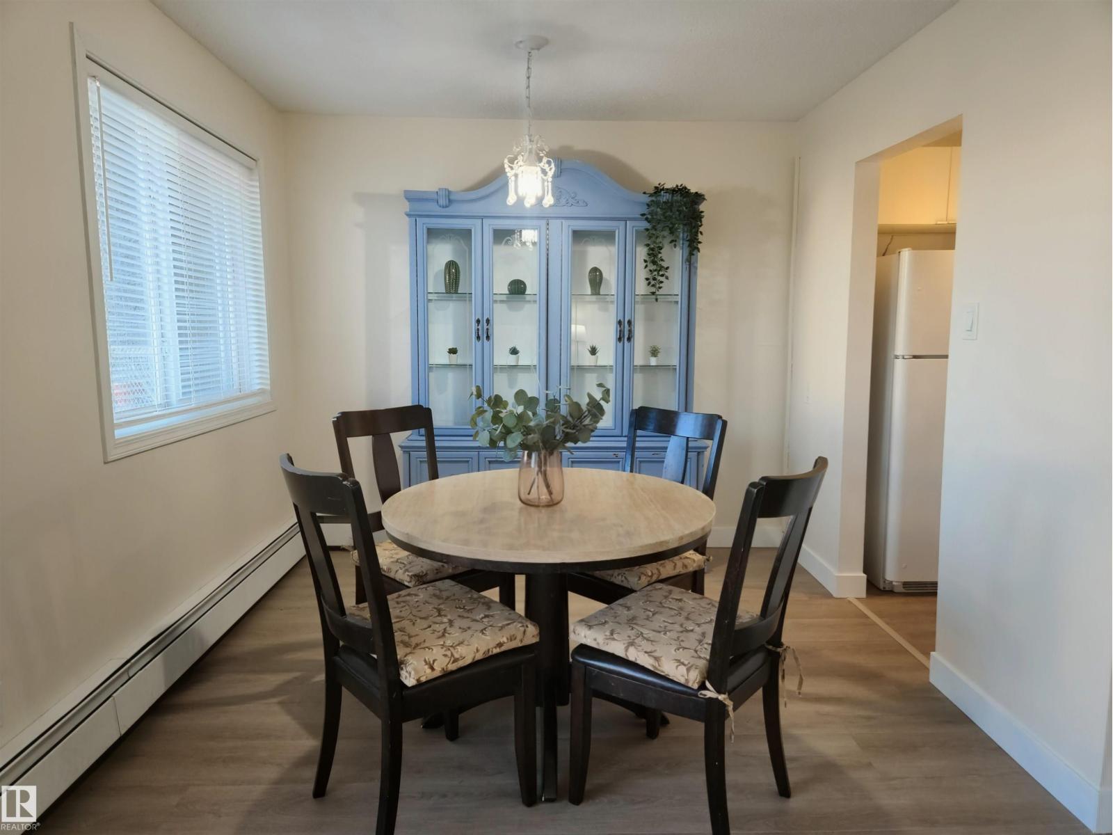 #109 18204 93 AV NW - 11