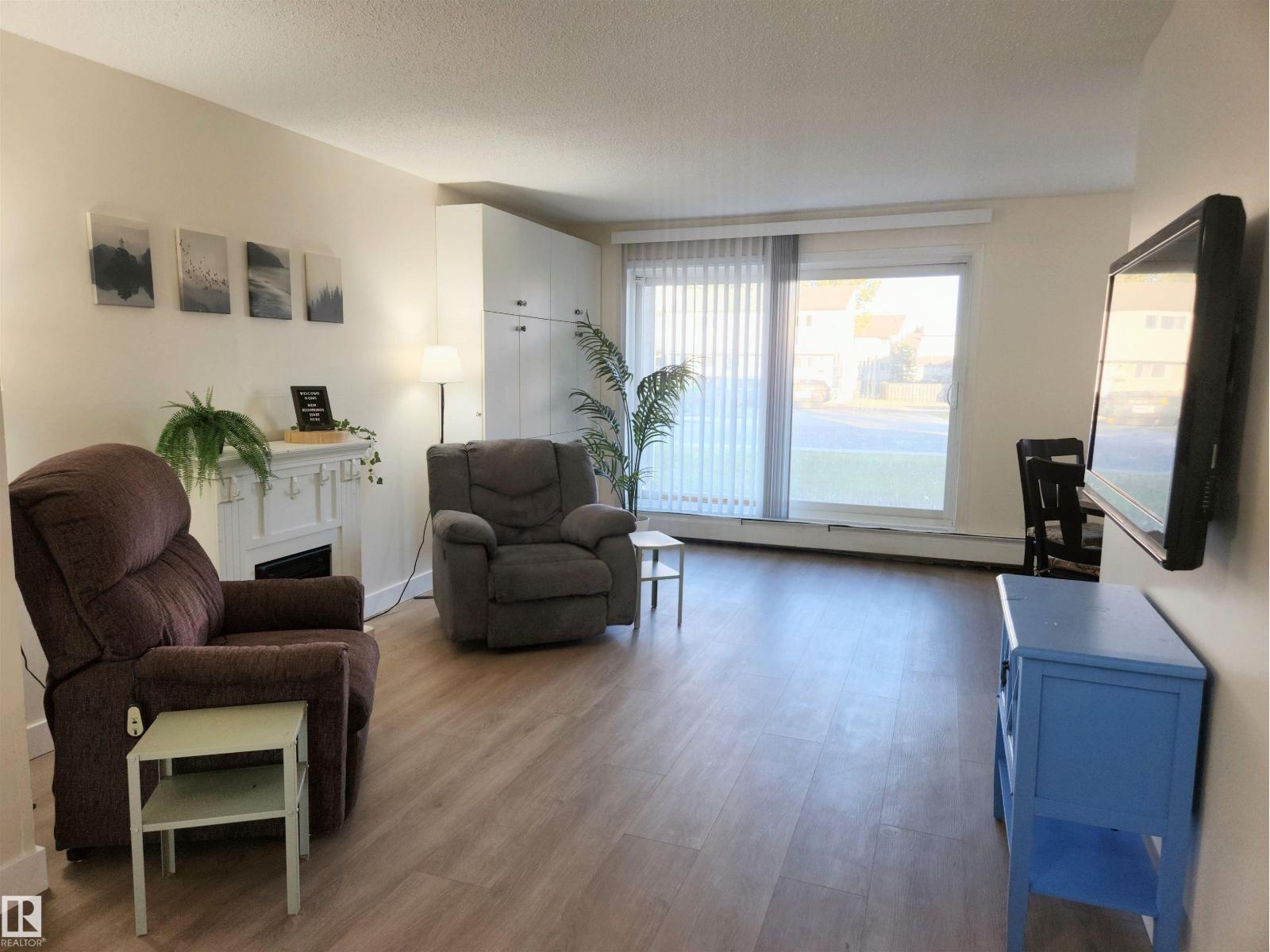 #109 18204 93 AV NW - 4