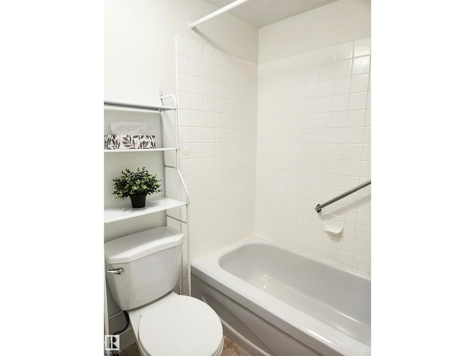 #109 18204 93 AV NW - 22