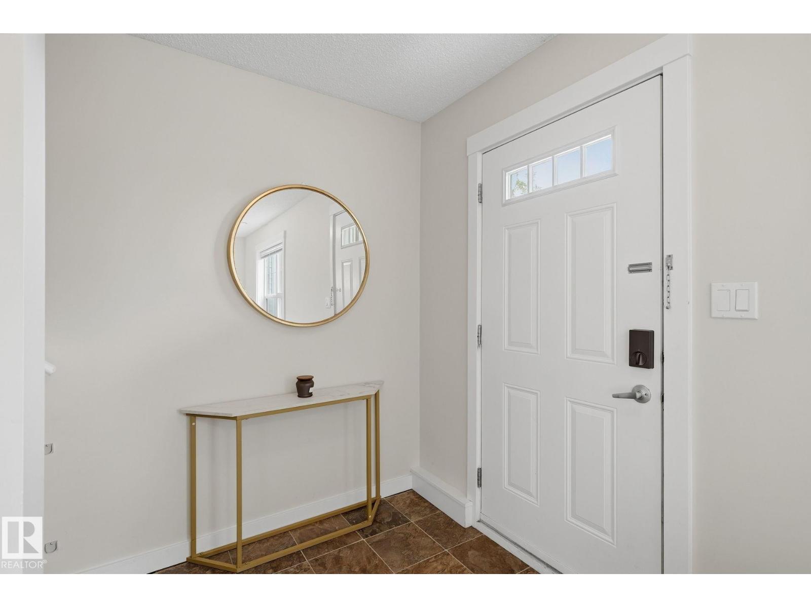 #106 8530 94 ST NE - 4
