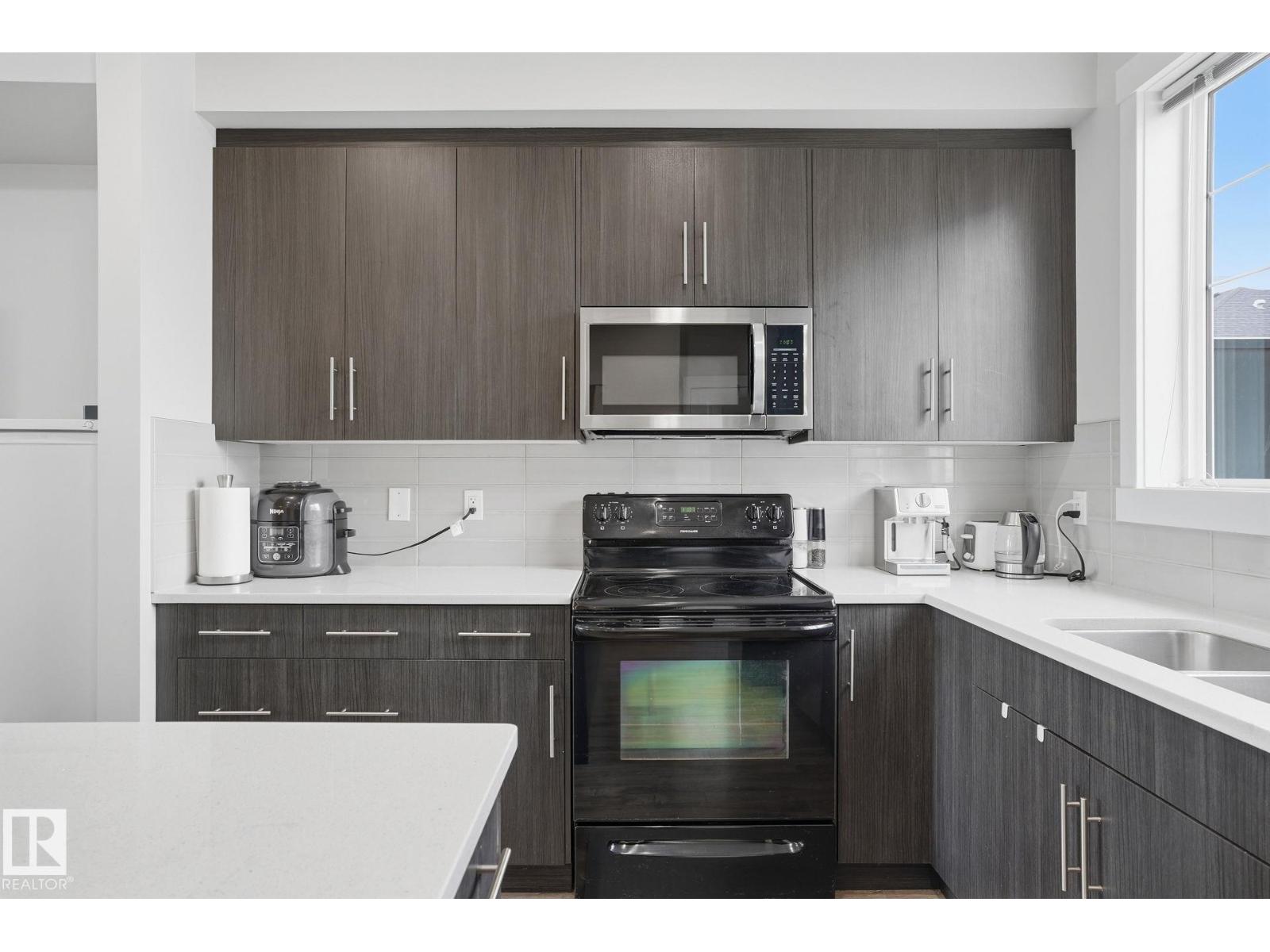 #106 8530 94 ST NE - 16