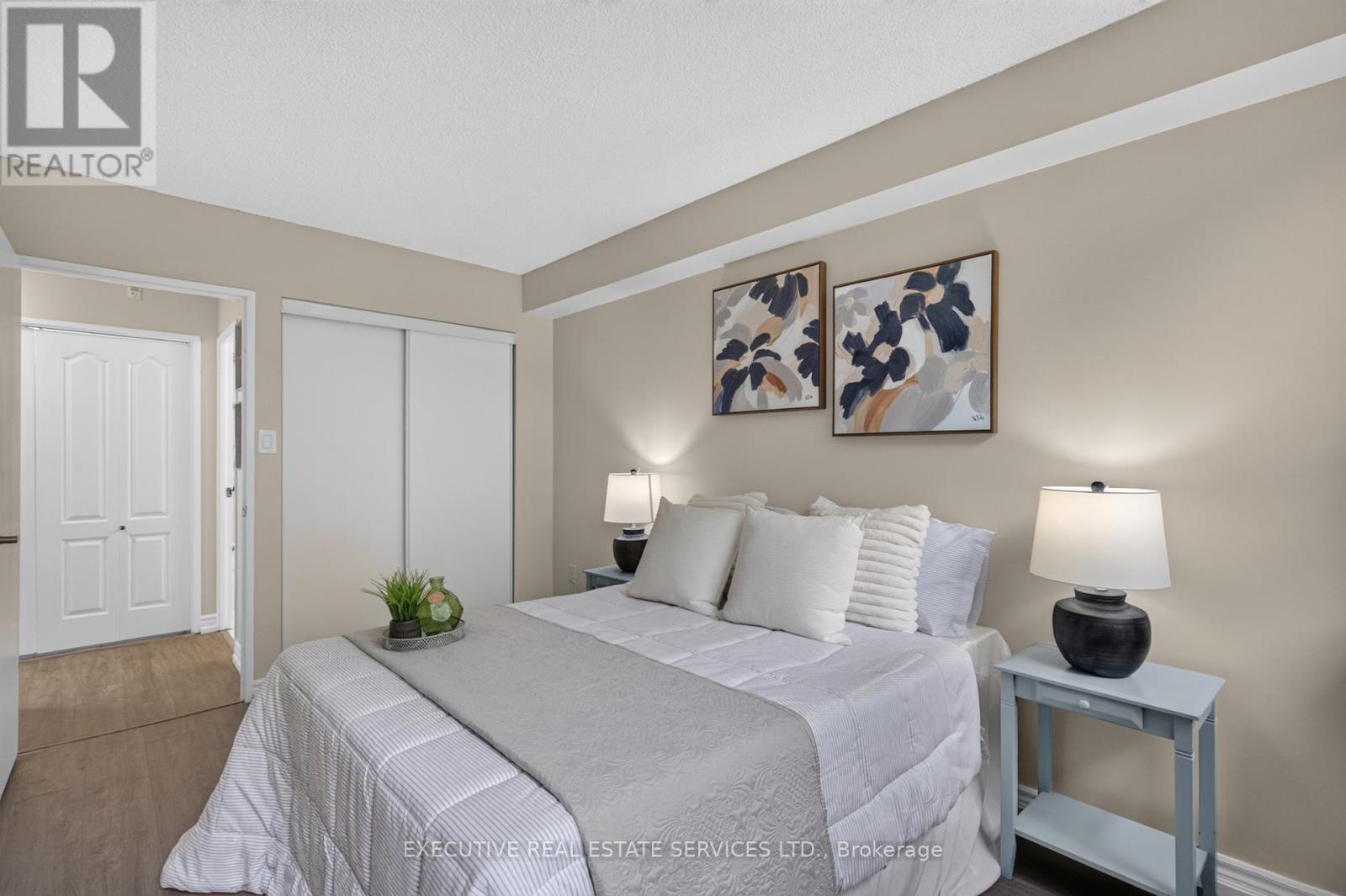 #106 2500 BRIDLETOWNE CIRCLE - 25