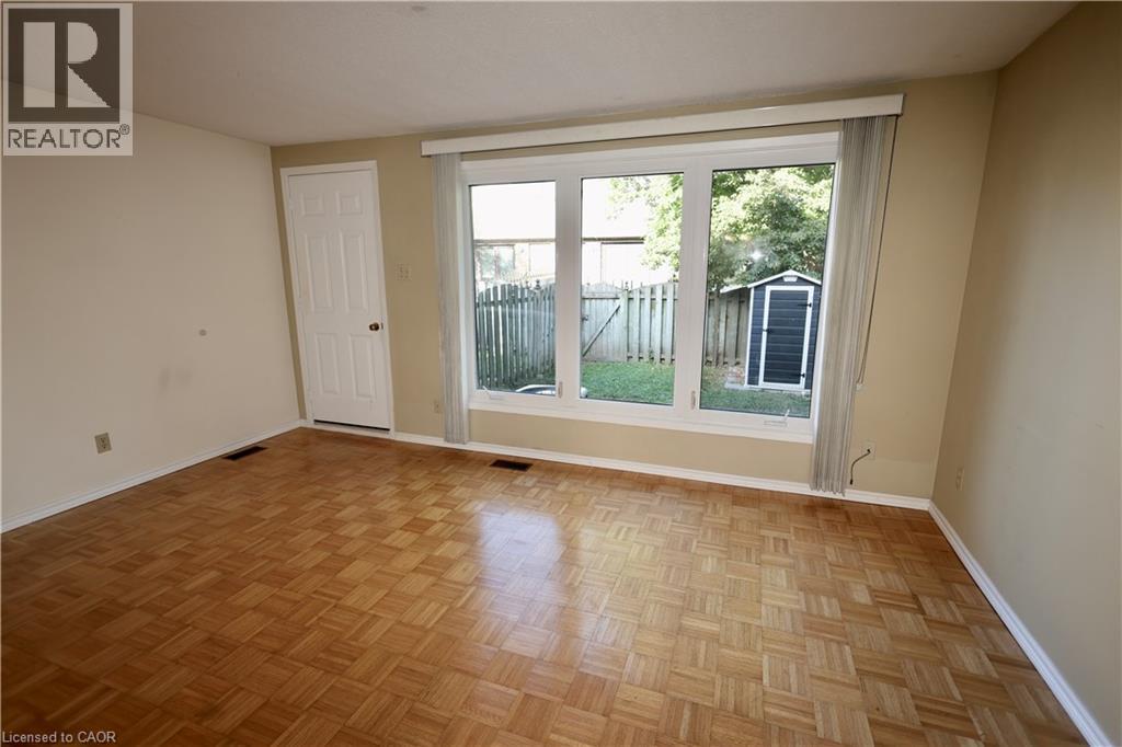 91 AVONWOOD Drive Unit# 34, Stratford — photo 7